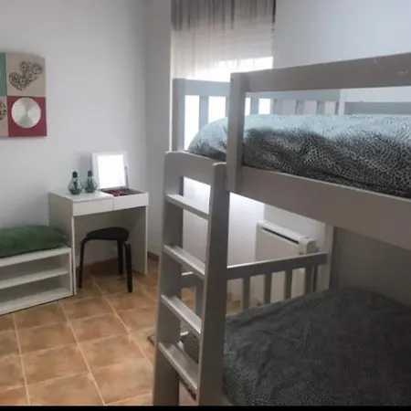 Apartment Turisticos Chus 2 *